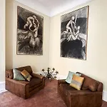 Maison D'art Apartmán *