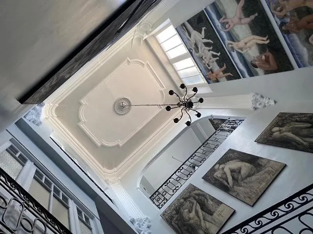 Maison D'art דירה *